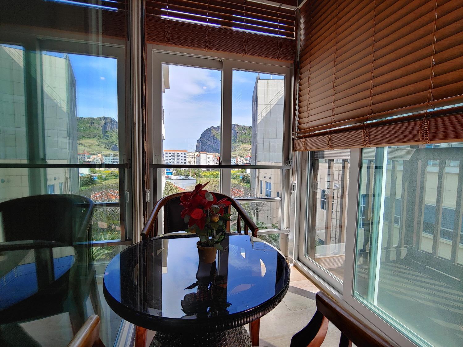 Seongsan Sunrise Pension ซอกวีโพ ภายนอก รูปภาพ